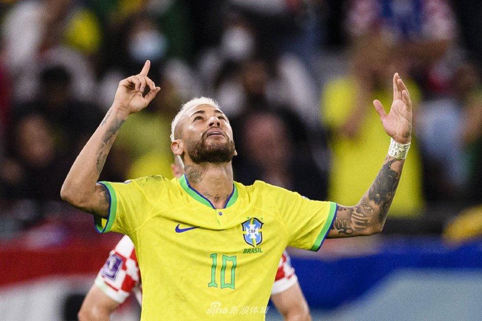 也让本届美 也让本届美