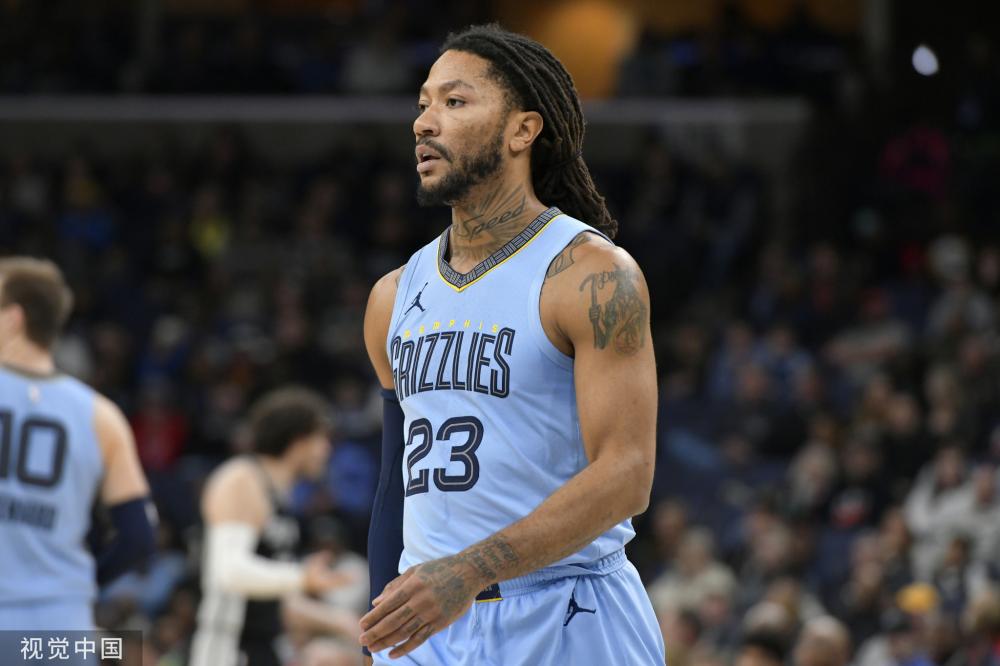 的舞台上实 的舞台上实