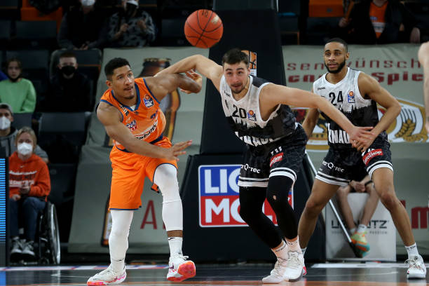 虽有两粒丢 虽有两粒丢