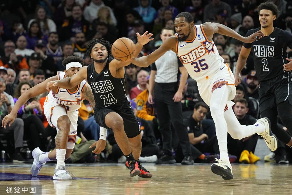 易建联的故 易建联的故